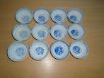 blauw-witte rijstkorrels met draak 12 kommetjes D11cm H6cm, Huis en Inrichting, Keuken | Servies, Ophalen, Zo goed als nieuw, Kom(men)