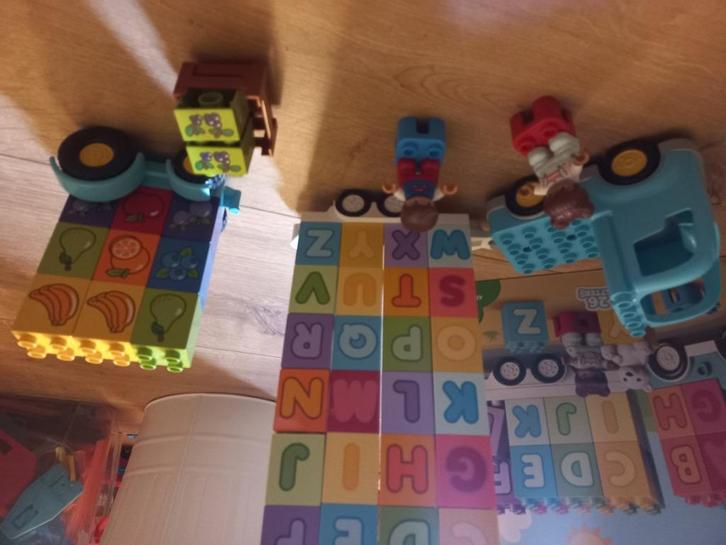 Heel veel duplo sets, blokken en knikkerbaan, Kinderen en Baby's, Speelgoed | Duplo en Lego, Zo goed als nieuw, Duplo, Ophalen of Verzenden