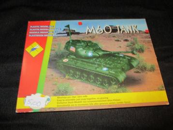 D-298,MODELBOUWDOOS M-60 ,TANK,SCHAAL ? beschikbaar voor biedingen