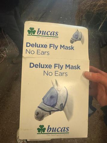 Paarden vliegmasker beschikbaar voor biedingen