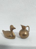 Klein eendje en kannetje / leuk voor bv letterbak, Antiek en Kunst, Curiosa en Brocante, Ophalen of Verzenden