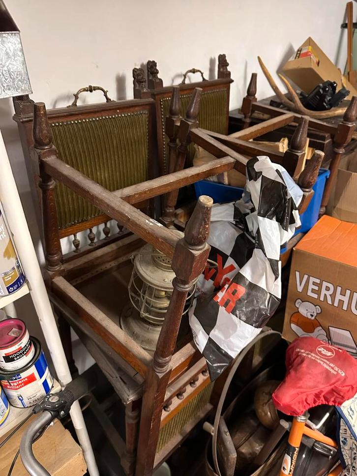 4 Antieke stoelen met houten frame, Antiek en Kunst, Antiek | Meubels | Stoelen en Banken, Ophalen