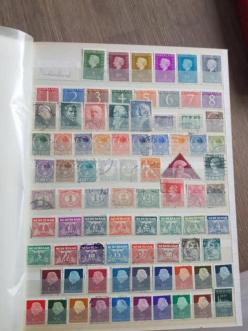 3 volle postzegelalbums en 2 eerstedagenveloppen 1970., Postzegels en Munten, Postzegels | Volle albums en Verzamelingen, Nederland en Buitenland