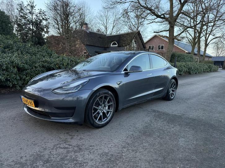 Tesla Model 3 Standard RWD Plus 60 kWh €10500 ex btw, Auto's, Tesla, Te koop, Model 3, ABS, Airbags, Airconditioning, Bluetooth