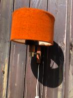 Retro wandlampje teak metaal stof oranje jaren 60 €35, Ophalen of Verzenden