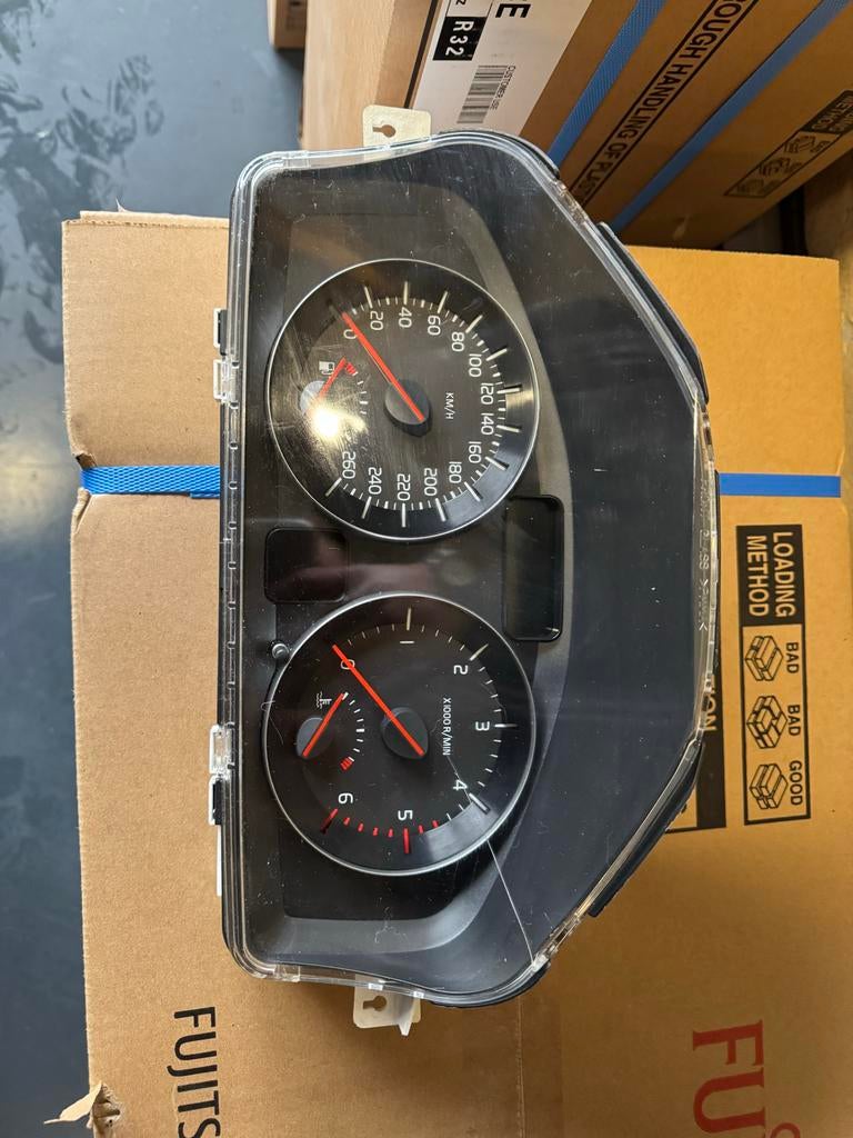Volvo V50 S40 C30 Tellerklok - 290xxx km, Ophalen of Verzenden, Gebruikt, Volvo