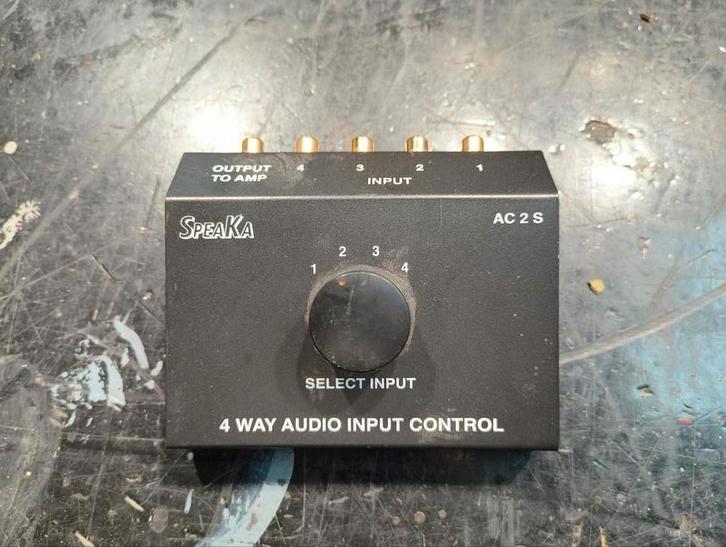 Speaka AC2S Audio Ingang Selector, Audio, Tv en Foto, Versterkers en Receivers, Gebruikt, Overige merken, Ophalen of Verzenden