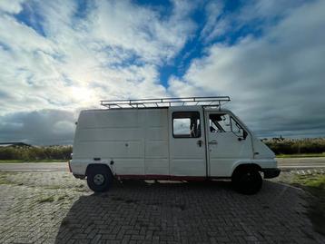 Renault Master camper beschikbaar voor biedingen