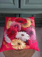 Prachtige sierkussen bloemrijk, Huis en Inrichting, Ophalen of Verzenden, Zo goed als nieuw, Vierkant