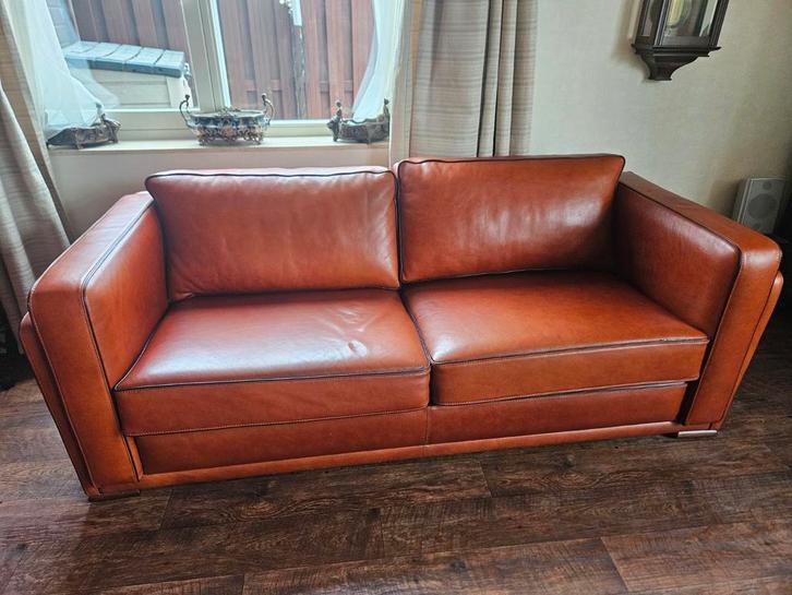 Mulleman 2,5 zits vol ledere bank type dallas  3 jaar oud  !, Huis en Inrichting, Banken | Bankstellen, Zo goed als nieuw, Rechte bank