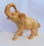 Grote gedetailleerde natuurgetrouwe trompetterende OLIFANT., Ophalen of Verzenden