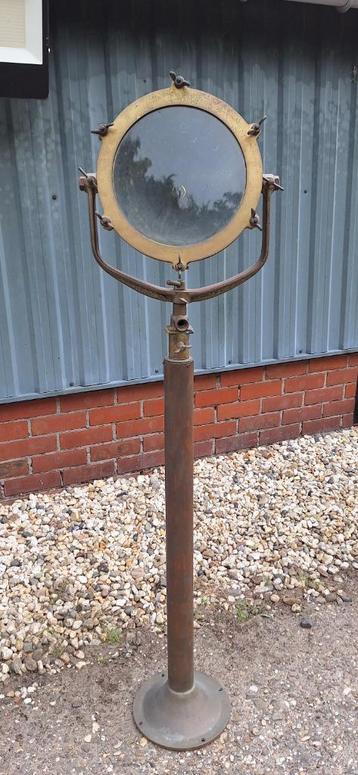 Pracht antieke scheepslamp, schijnwerper lamp, zoeklicht. beschikbaar voor biedingen