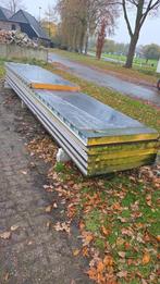 Restpartij sandwichpanelen 100 mm dik, Doe-het-zelf en Verbouw, Ophalen, Zo goed als nieuw, 50 tot 100 mm