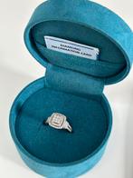 Diamond ring 1.00 ct size 17, Ophalen of Verzenden, Dame, Goud, Goud