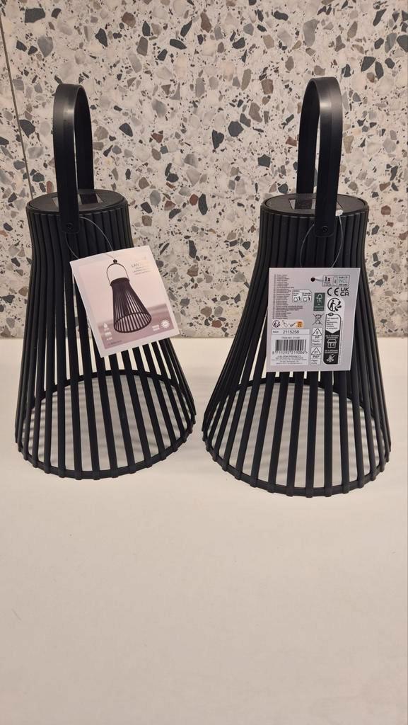 2x Solar Lantaarn - Sfeervolle Tuinverlichting, Sieraden, Tassen en Uiterlijk, Oorbellen, Nieuw, Hangers, Overige materialen, Zwart