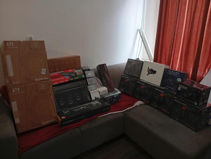 Rent or Buy Audio-Video Equipment, Muziek en Instrumenten, Overige Muziek en Instrumenten, Nieuw, Ophalen of Verzenden