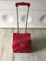 Lichte rode cabinekoffer American Tourister 2 wielen/slot, Sieraden, Tassen en Uiterlijk, Koffers, Gebruikt, Minder dan 50 cm