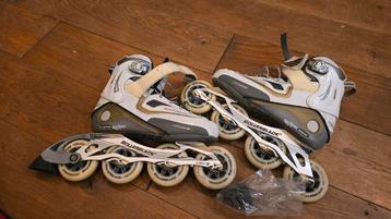 rollerblade lightning w 90 maat 41 zeer goede staat incl tas beschikbaar voor biedingen