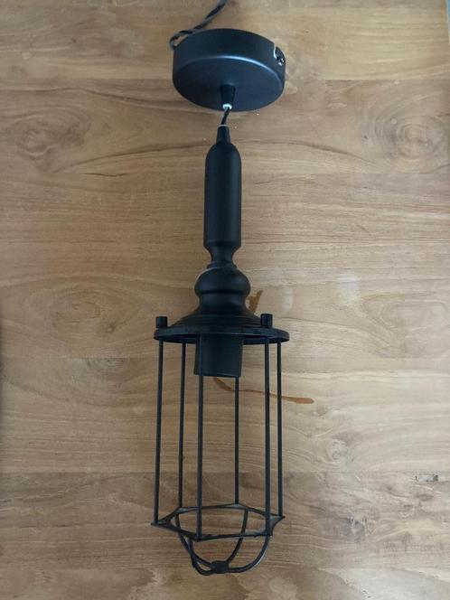 Industriele hanglamp, zwart metaal, Huis en Inrichting, Lampen | Hanglampen, Zo goed als nieuw, Minder dan 50 cm, Metaal, Ophalen of Verzenden