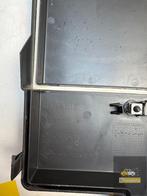 Renault Megane IV Fuse box set 243127929R, Auto-onderdelen, Info@fabrikant.eu, Ophalen of Verzenden, Fabrikant BV, Gebruikt