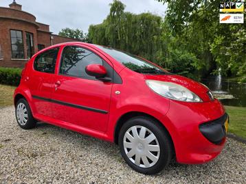 Peugeot 107 1.0-12V XS 5-deurs *apk:08-2026* beschikbaar voor biedingen