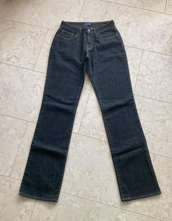 Levi’s jeans broek, maat 28, Bold curve classic straight leg, Kleding | Dames, Spijkerbroeken en Jeans, Zo goed als nieuw, W28 - W29 (confectie 36)