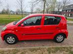 Daihatsu Sirion 1.0 51KW 2009 Rood, Voorwielaandrijving, 750 kg, Handgeschakeld, 3 cilinders