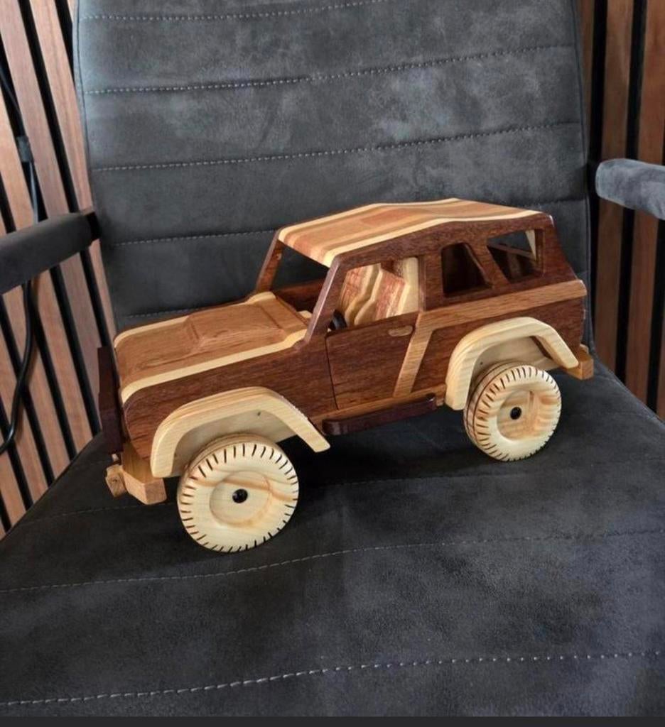 Ford Bronco. L. 40 cm., Ophalen, Auto, Overige merken