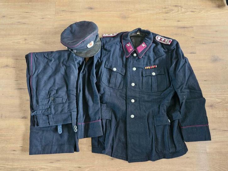 Jaren 50 DDR Brandweer uniform, gedragen, Verzamelen, Militaria | Algemeen, Landmacht, Kleding of Schoenen, Duitsland, Ophalen of Verzenden