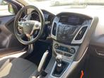 Ford Focus 1.6 EcoBoost Titanium | Cruise + Clima nu € 4.9, Stof, Gebruikt, Zwart, 4 cilinders