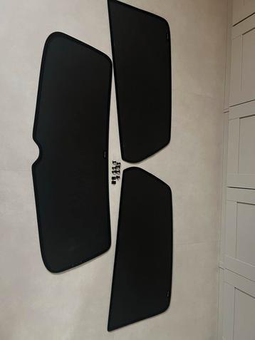 VW Golf 7 Zonneschermen - Kliksysteem beschikbaar voor biedingen