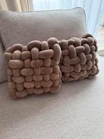2 leuke knoop knussens, Ophalen of Verzenden, Nieuw