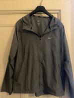 Nike Running Jas - Maat L - Ongedragen, Kleding | Heren, Sportkleding, Maat 52/54 (L), Nieuw, Ophalen of Verzenden, Hardlopen of Fietsen