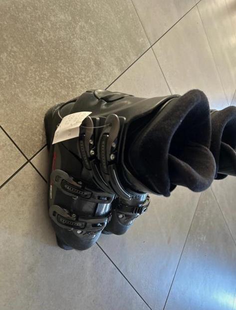 Kinderskischoenen maat 25, Sport en Fitness, Skiën en Langlaufen, Gebruikt, Schoenen, Overige merken, Verzenden