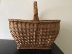 Franse brocante rieten mand met hengsel., Ophalen