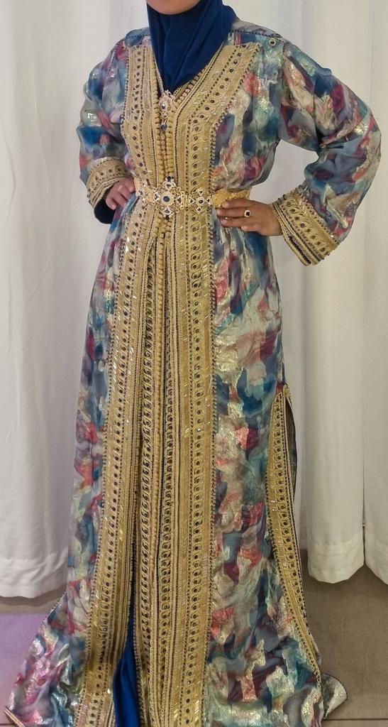 Prachtige blauwe takchita., Kleding | Dames, Gelegenheidskleding, Zo goed als nieuw, Overige typen, Maat 38/40 (M), Blauw, Ophalen