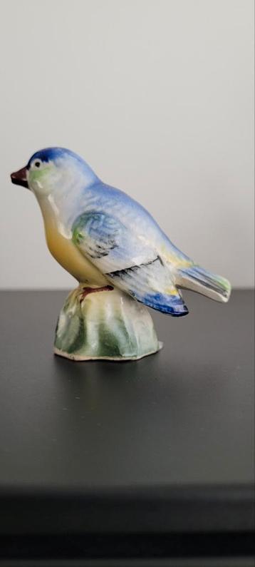 Vintage Porseleinen Vogel Beeldje beschikbaar voor biedingen