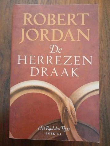 Robert Jordan - De Herrezen Draak in nieuwstaat
Vaste prijs beschikbaar voor biedingen
