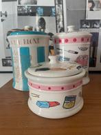 Blond voorraadpot badkamer (roze/wit, klein), Huis en Inrichting, Keuken | Potten en Pannen, Ophalen, Zo goed als nieuw, Overige materialen
