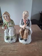 Oude Porseleinen Beeldjes van een Boer en Boerin, Ophalen of Verzenden