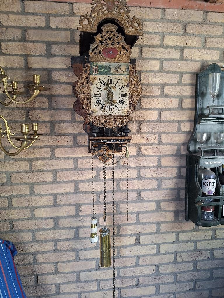 Antieke Stoelklok, Ophalen