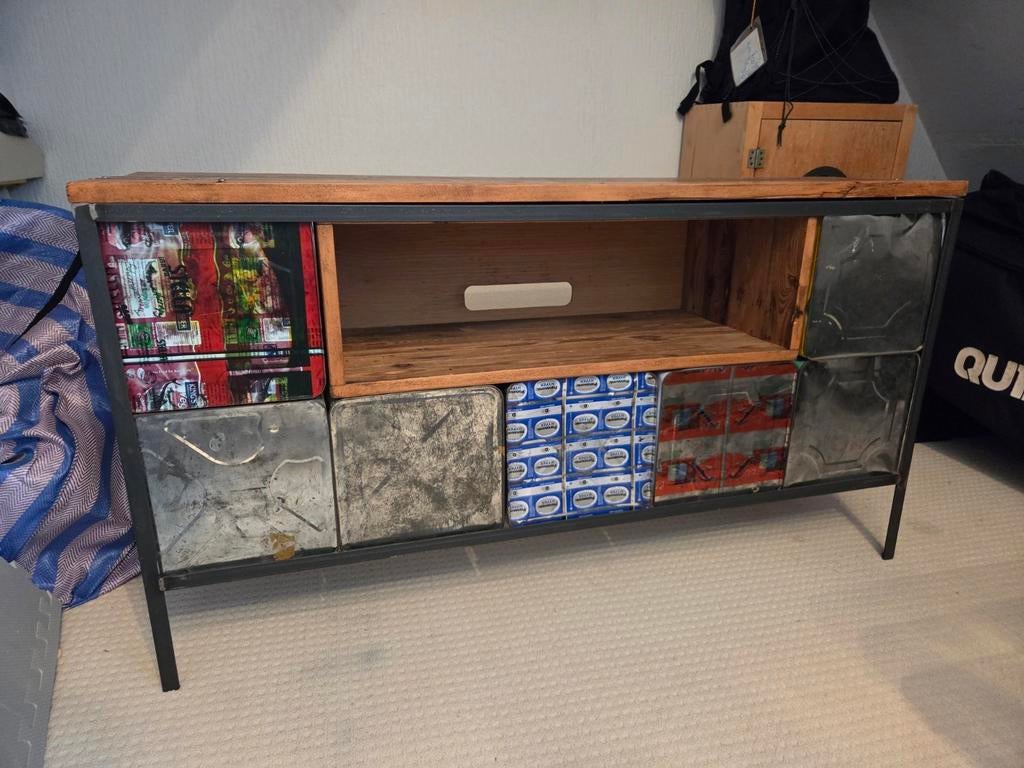 TV-meubel van blik en hout, Huis en Inrichting, Ophalen, Zo goed als nieuw, 25 tot 50 cm, Minder dan 100 cm