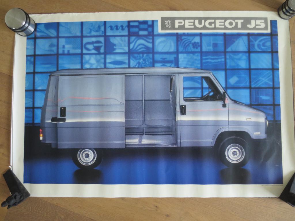 Poster Peugeot: 2 x Poster Peugeot J 5 Nieuw 120 cm./80 cm., Verzamelen, Rechthoekig Liggend, Nieuw, Ophalen of Verzenden, A1 t/m A3