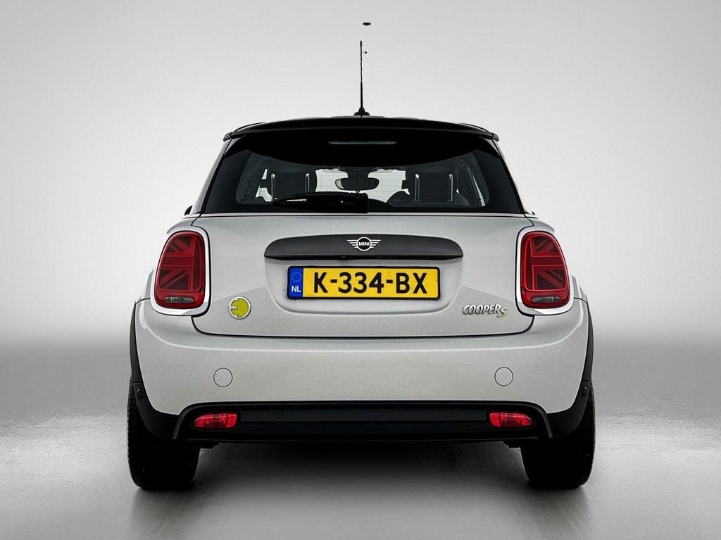 Mini Mini Electric Essential 33 kWh 184PK | SOH96% | Warmtep, Lichtsensor, 33 kWh, 4 stoelen, Leder en Stof