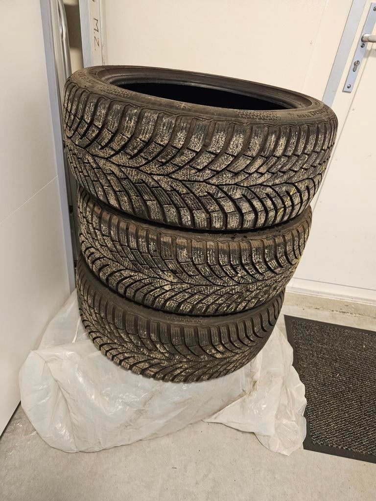 Set van 4 Continental winterbanden 225/45 R17 H, Ophalen, Gebruikt