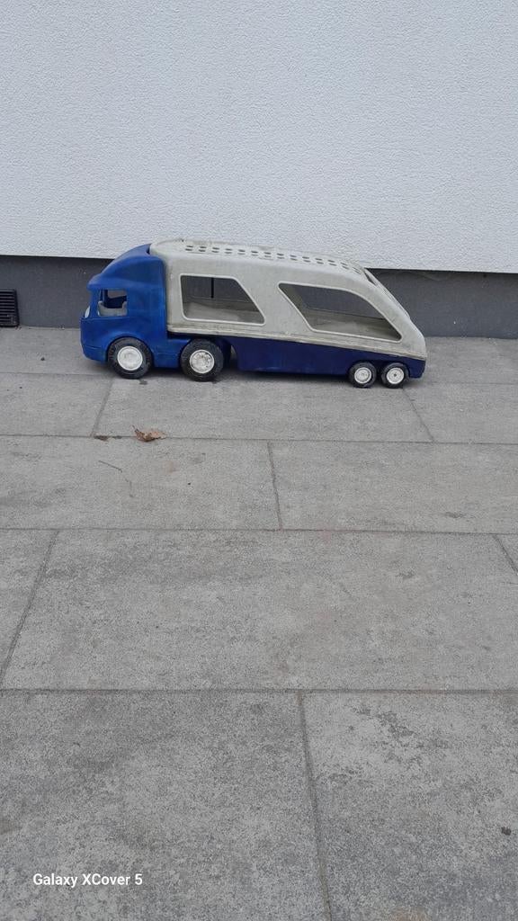 Grote speelgoed vrachtwagen met oplegger, Ophalen of Verzenden, Gebruikt