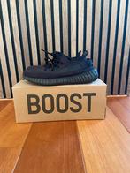 Yeezy boost, Ophalen of Verzenden, Zo goed als nieuw, Zwart