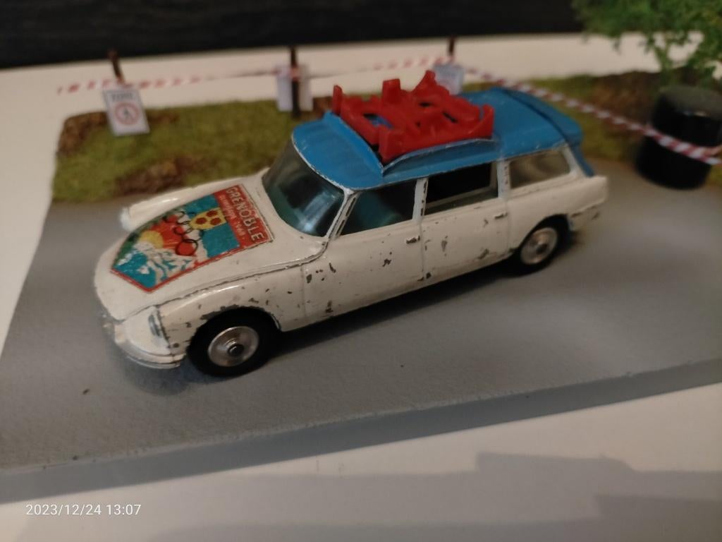 Corgi toys  Citroen Safari, Hobby en Vrije tijd, Modelauto's | 1:43, Ophalen of Verzenden, Zo goed als nieuw, Tractor of Landbouw