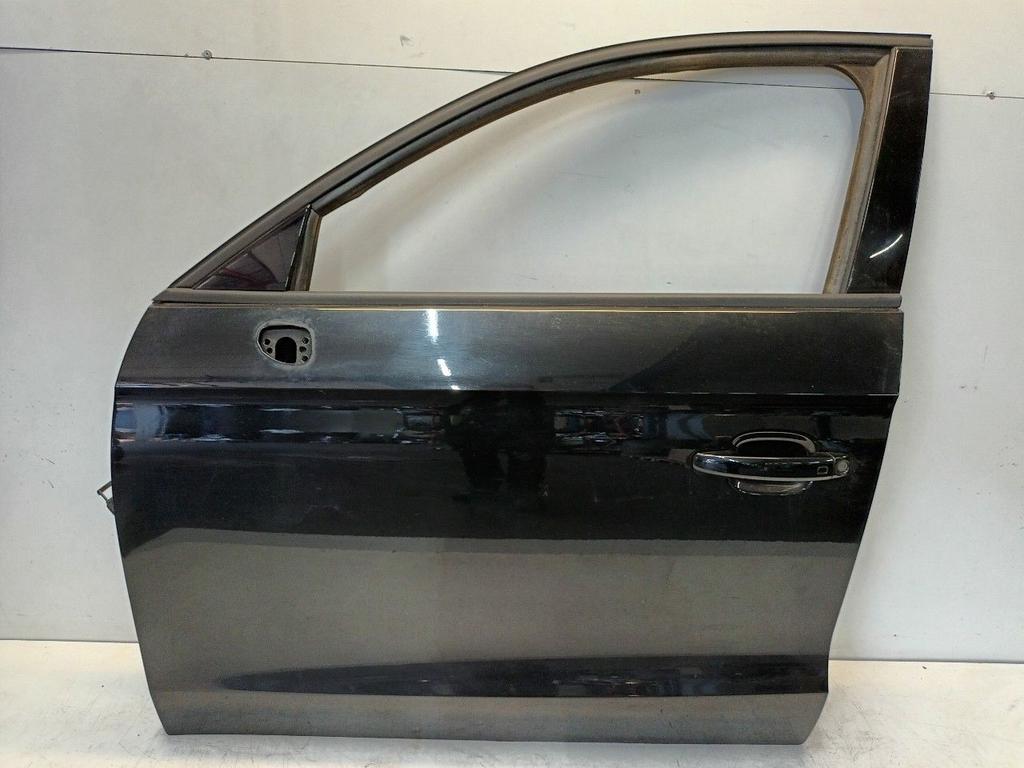 Portier links voor Audi A1, Onderdelen@venauto.nl, Van der Ven Autorecycling B.V., Gebruikt, Ettenseweg 76, 4706 PB Roosendaal, The Netherlands