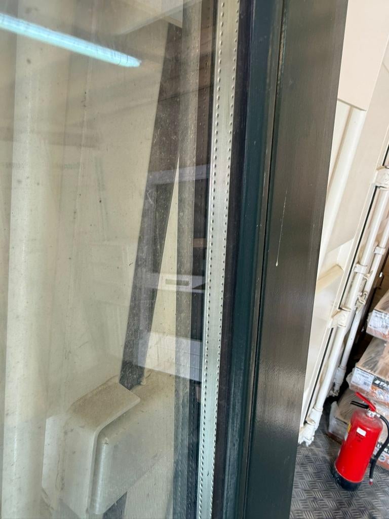 Groene voordeur, rechtsdraaiend (naar binnen), Ophalen, Gebruikt, 80 tot 100 cm, 215 cm of meer